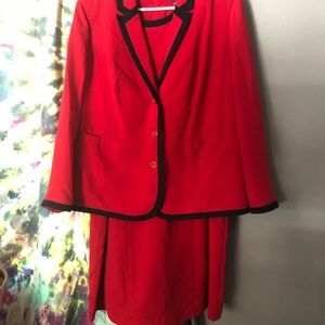 Red dress set